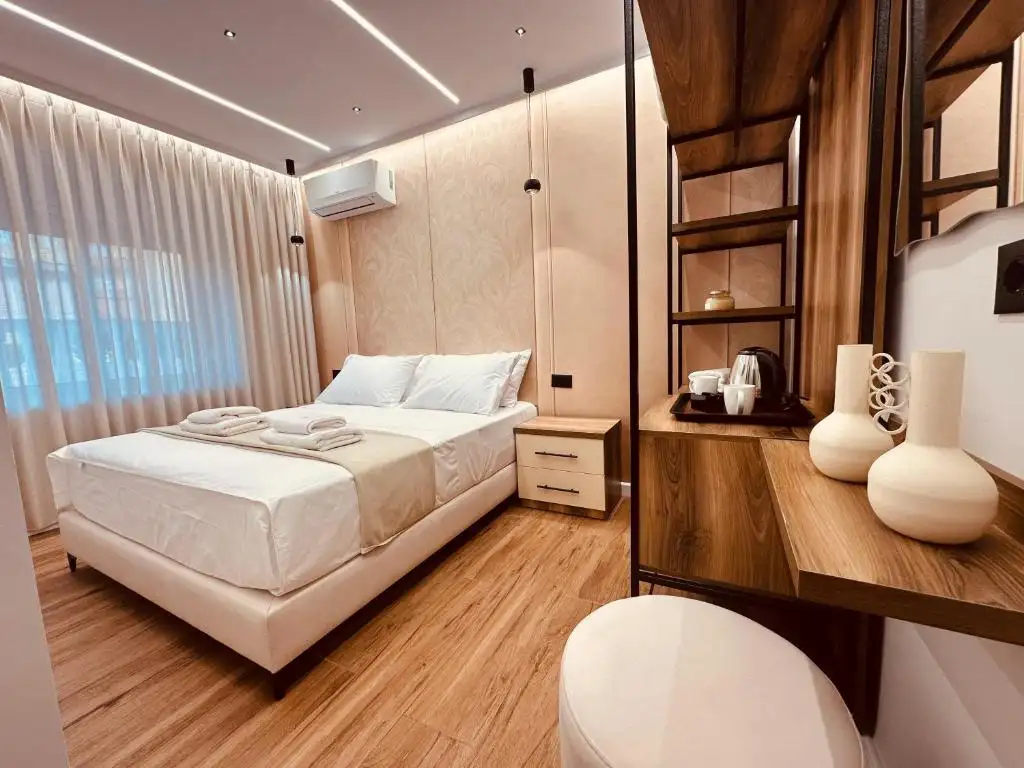 img_id_709051.Veranda.Suites@gmail.com vuble.webp